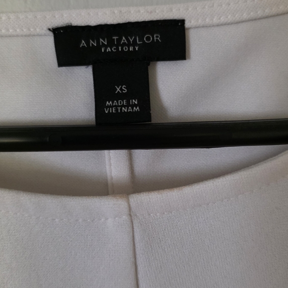 Ann Taylor Soft Cream Blouse - Picture 2 of 2